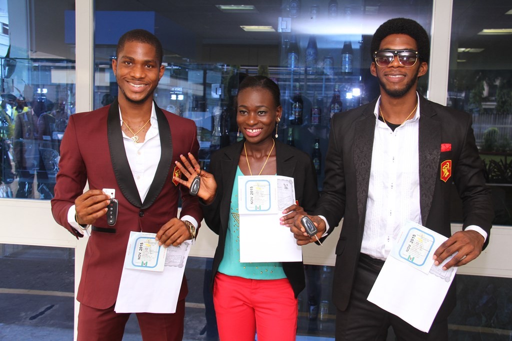 L – R: Chinedu Ubachukwu, winner, Samantha Appi, Last Woman Standing and Otto Canon, Viewers’ Choice, winner, Gulder Ultimate Search 11 Viewers’ Choice, all of Gulder Ultimate Search 11, at the official prize presentation ceremony to winners of automobiles, held at the Nigerian Breweries Plc. headquarters, Iganmu, Lagos on Wednesday, November 12.